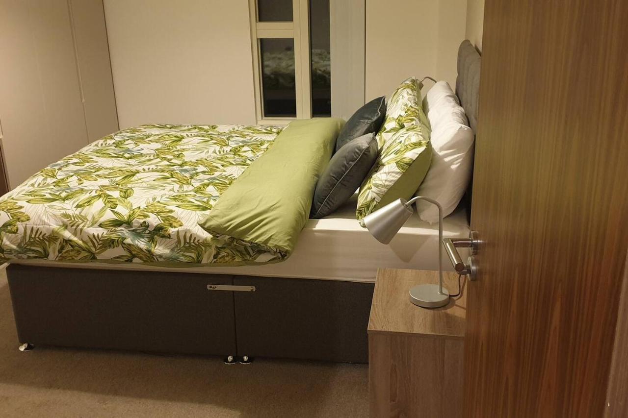 Stunning 2-Bed Apartment In Manchester City Centre Манчестер Екстер'єр фото